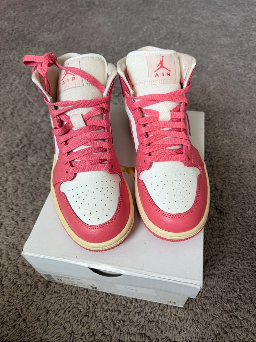Brand New Nike Air Jordan 1 Mid Pink & White